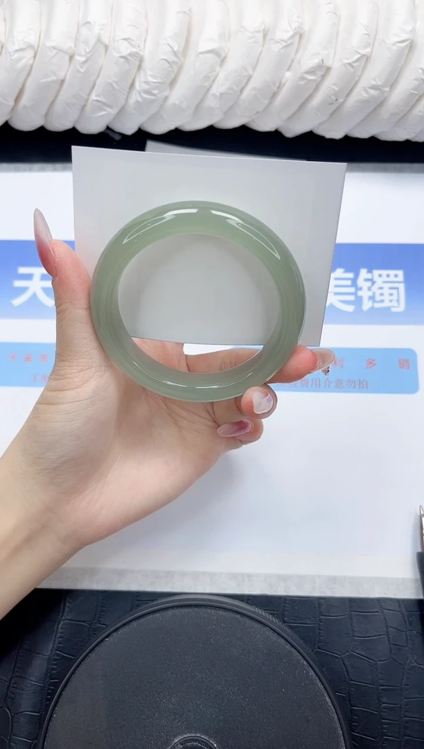 未镶嵌手镯石英质玉34-58