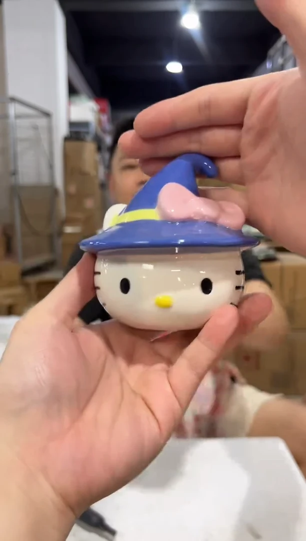 瓷片魔法kt猫花插摆件微瑕