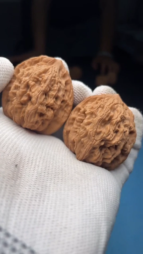 桃核把件a185 麦虎 38尺