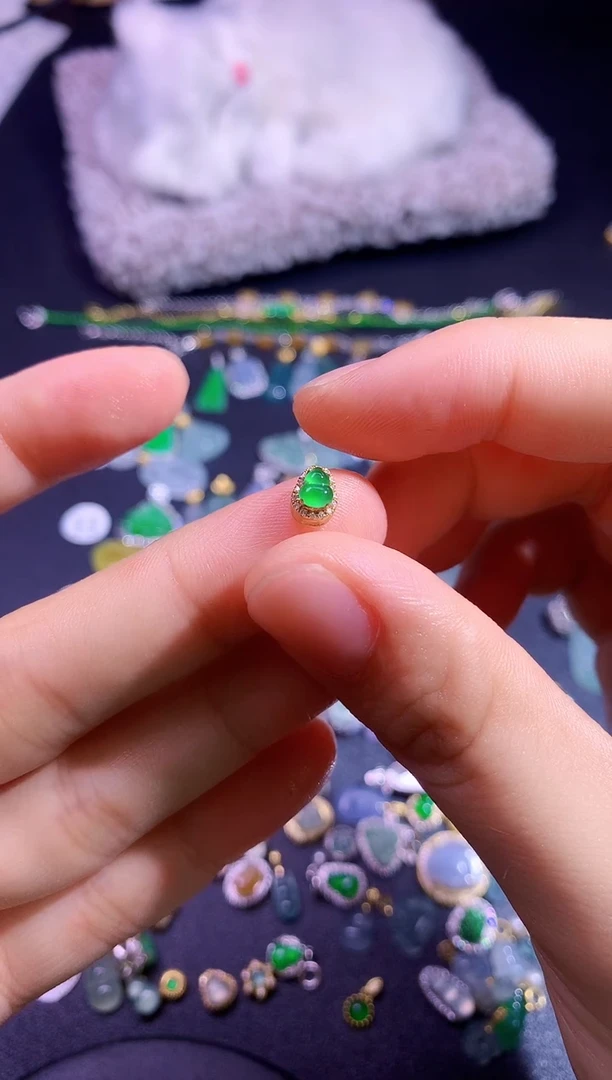 吊坠(不含链)18K金镶嵌翡翠r*n1