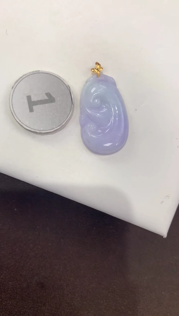 颈饰18K金镶嵌翡翠天然缅甸A货翡翠