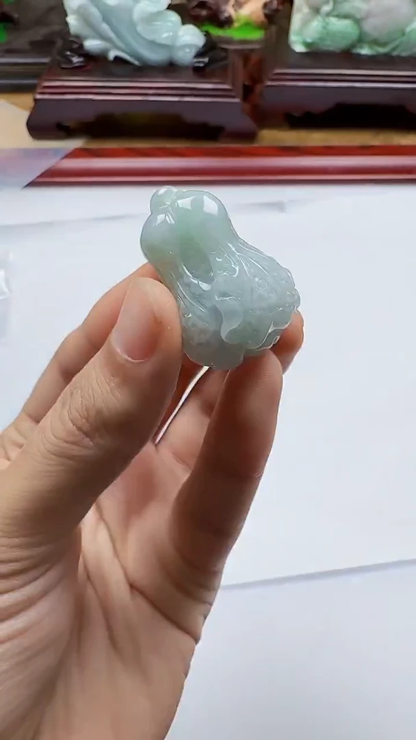 吊坠(不含链)未镶嵌翡翠1