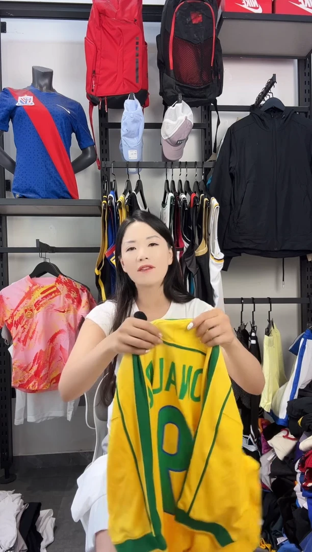 332 ·编码 瑕疵款直播间过款为准 尺码·M