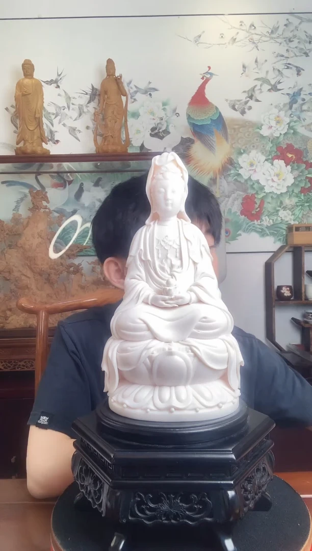 摆件德化白瓷 坐古莲观音