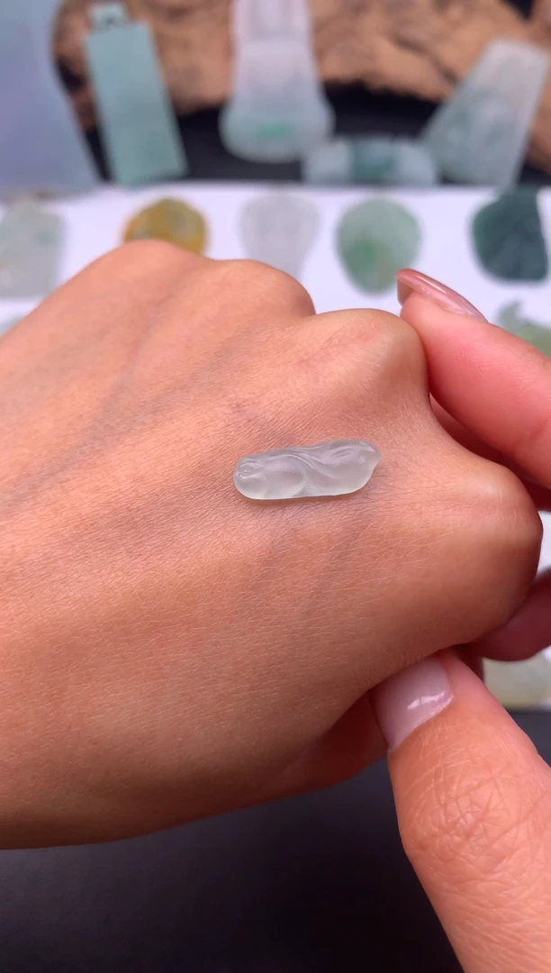 【闪购商品】定制翡翠未镶嵌翡翠