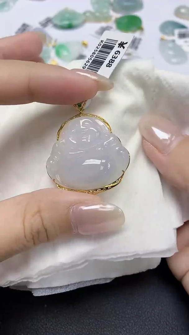 翡翠18K金镶嵌颈饰天然缅甸翡翠A货