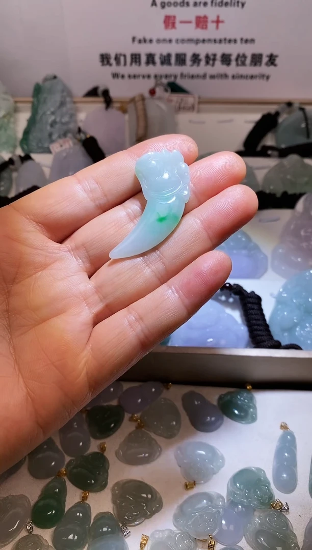【闪购商品】翡翠颈饰未镶嵌翡翠50