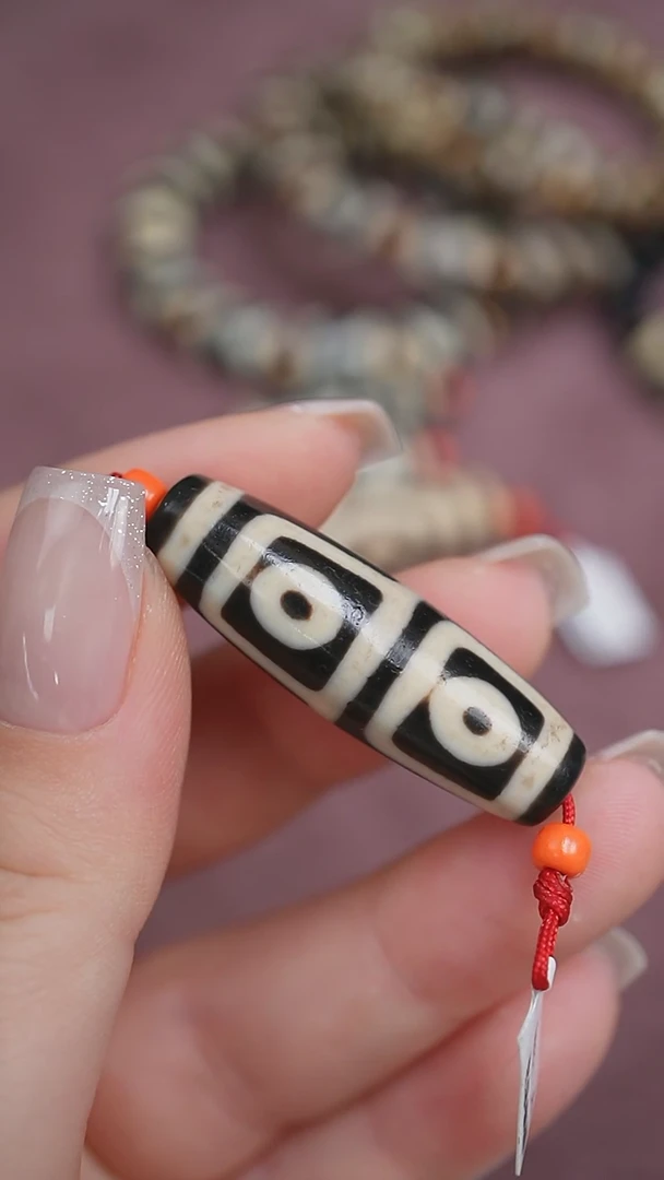 【闪购商品】玛瑙/玉髓颈饰未镶嵌蚀花玛瑙珠定制编绳