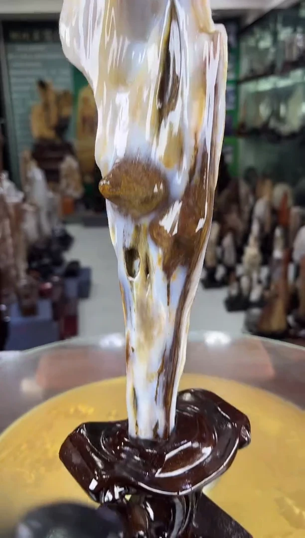 缅甸天然树化玉精品摆件
