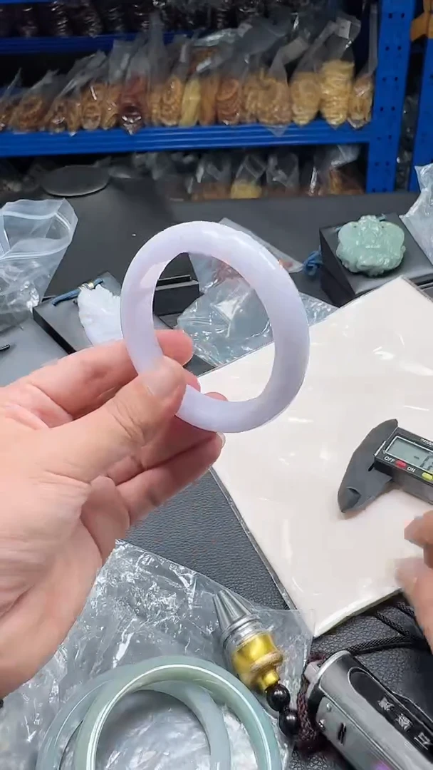 翡翠手镯未镶嵌翡翠手镯59mm