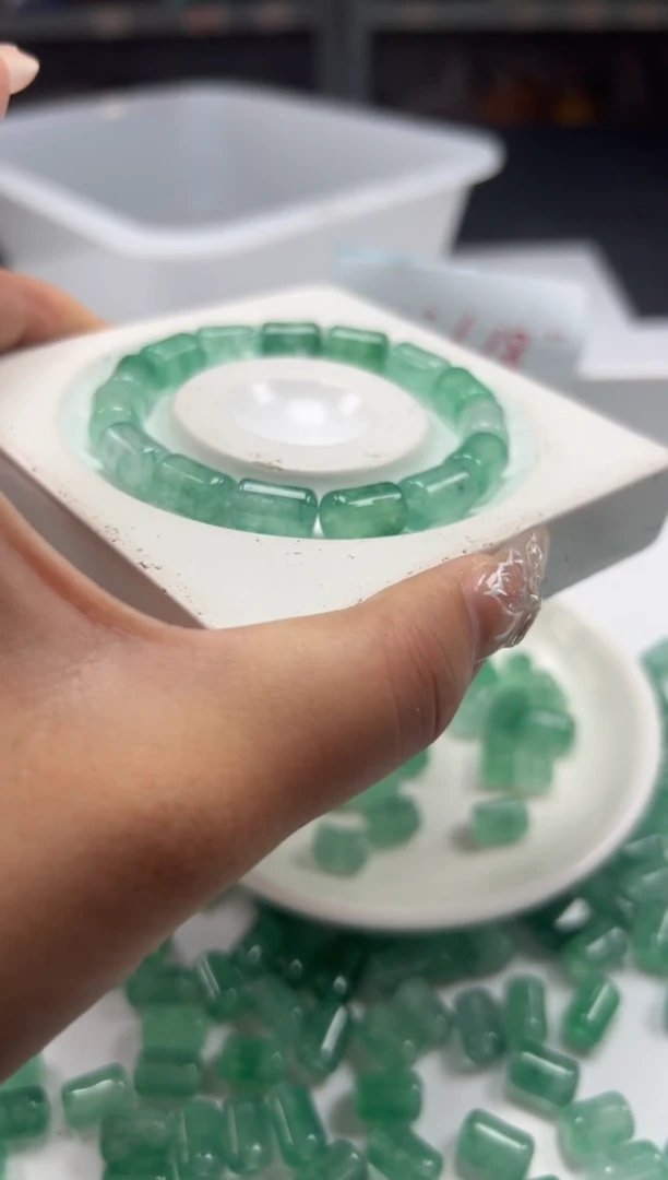 未镶嵌颈饰碧玺w1736绿碧玺管珠12*8mm*10颗