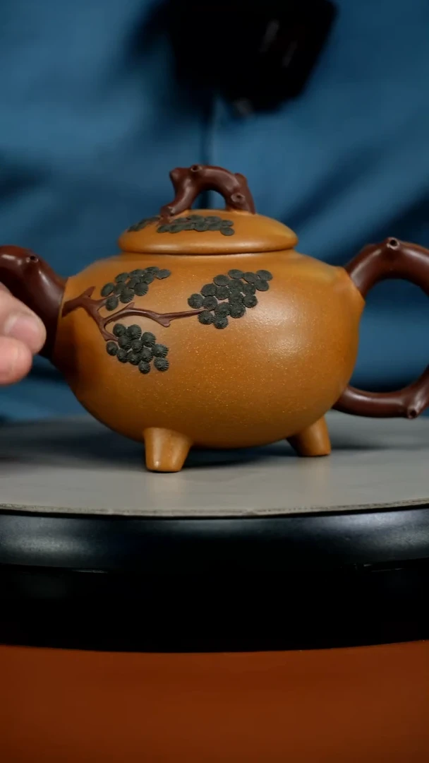 茶壶紫砂蒋静明老段泥仿生三足松树桩350CC