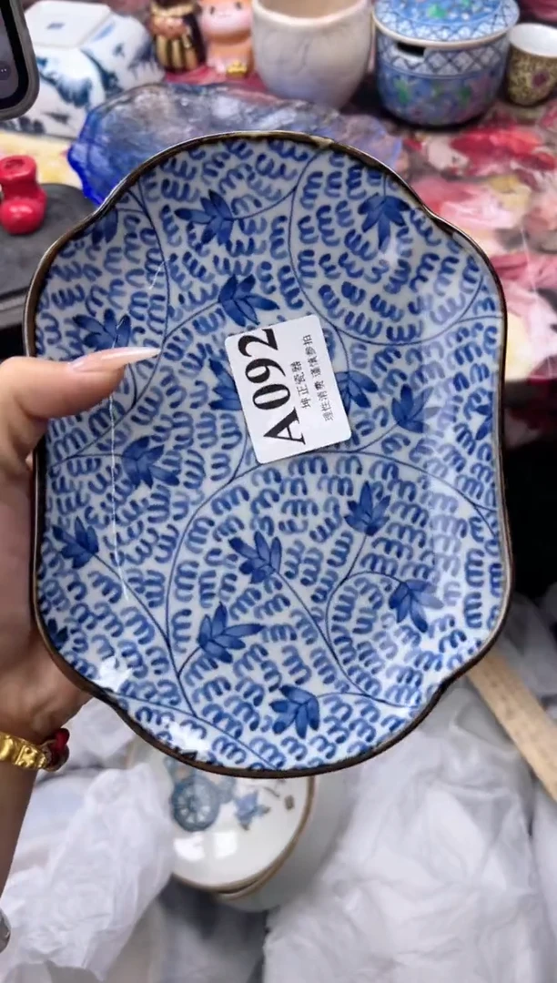 瓷片中****蕉  A092