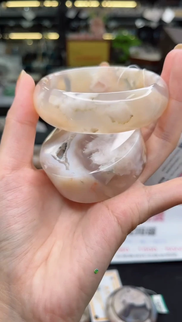 【闪购商品】石英质玉手镯未镶嵌59圈口（赠品镯心）3570297