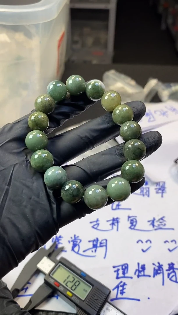 未镶嵌定制翡翠天然缅甸A货翡翠，拍一发一