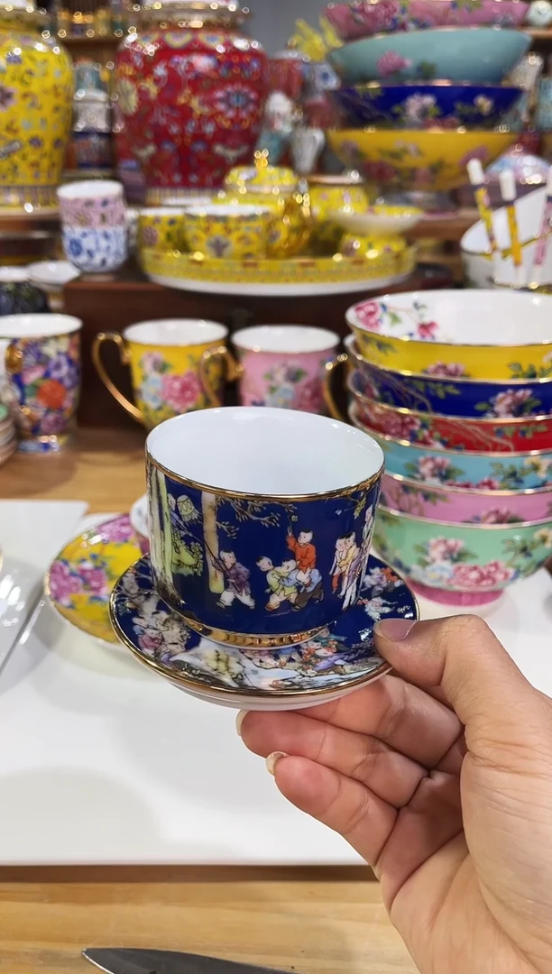 瓷片景德镇珐琅彩百子图茶杯+杯垫
