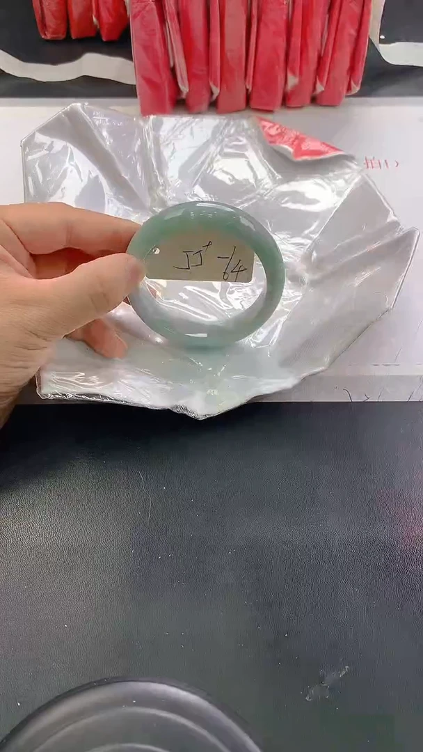 未镶嵌手镯翡翠64