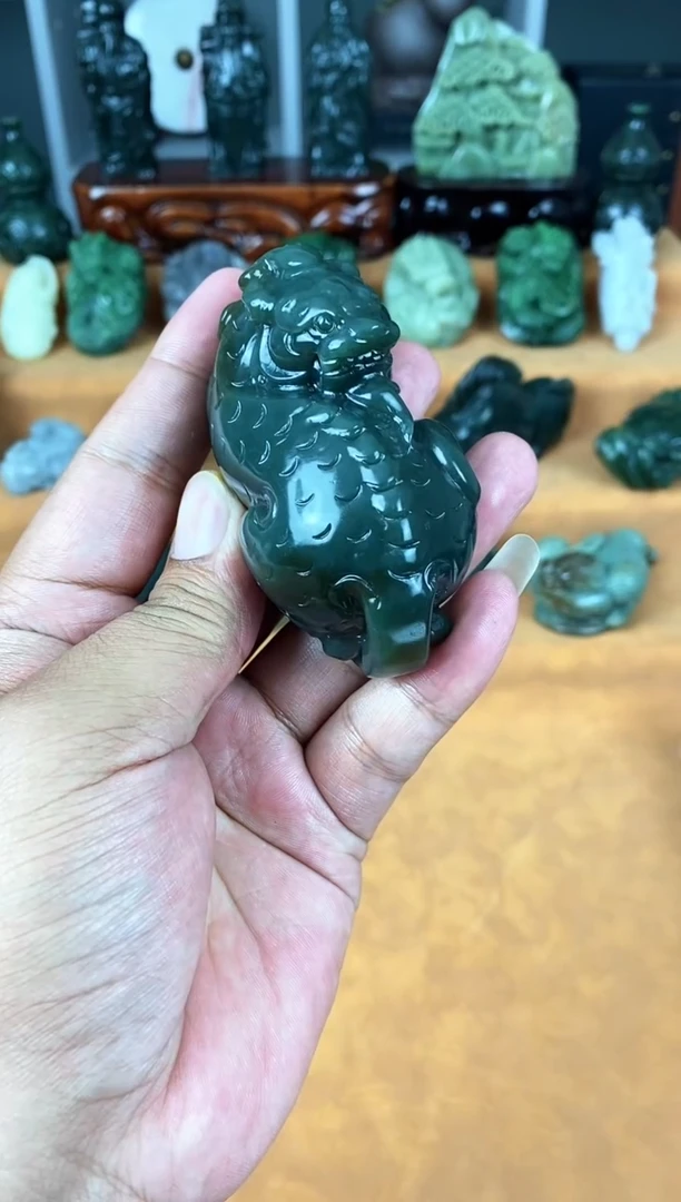 颈饰未镶嵌和田玉235克