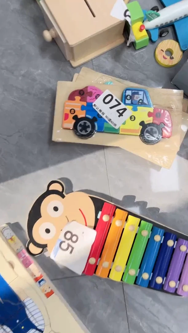 木四张拼图074..