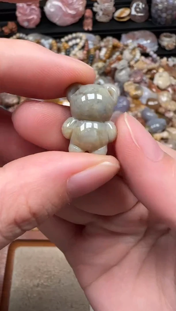 颈饰未镶嵌硅化珊瑚（珊瑚玉）569