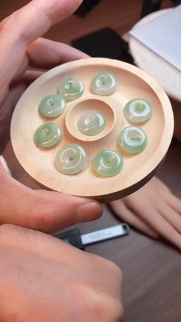 未镶嵌裸石翡翠翡翠平安扣（多样性发）