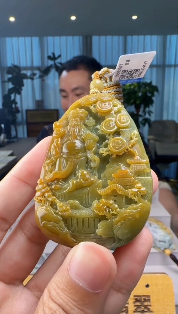 翡翠未镶嵌颈饰XM@@960Q7J04417