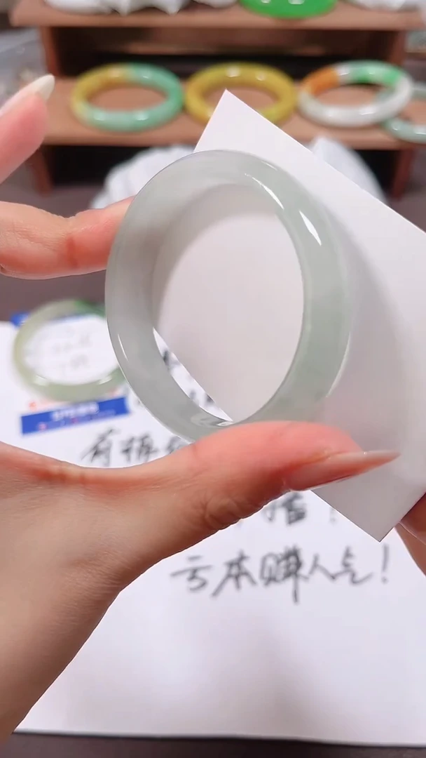 无非金属缅料手镯14