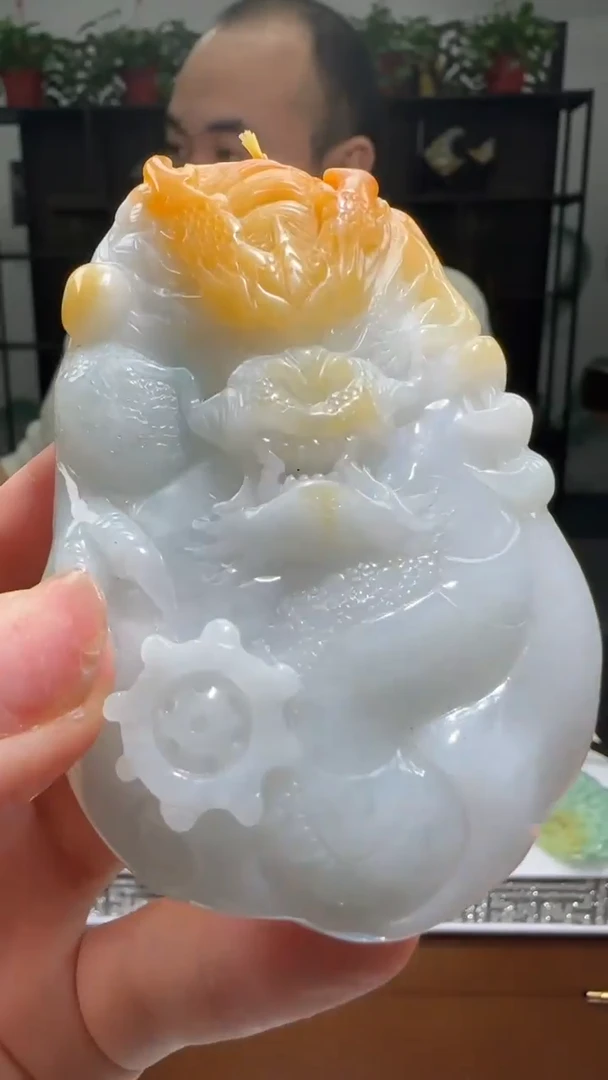 【闪购商品】翡翠颈饰未镶嵌天然翡翠A货吊坠