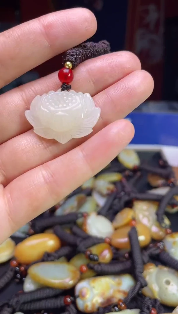 颈饰未镶嵌和田玉132