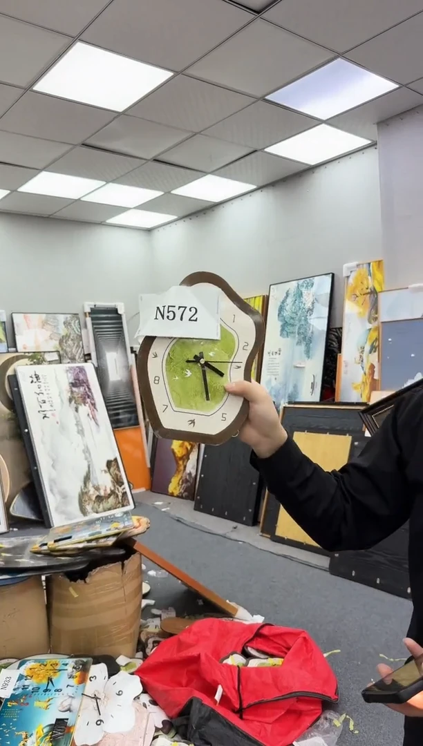 孤品微瑕黑马闪购N572