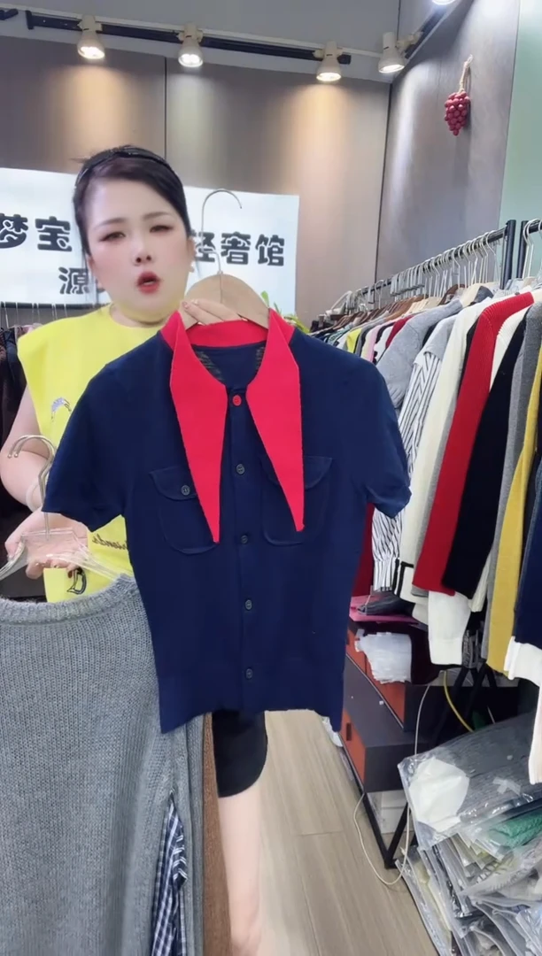 丽*姐藏青红领巾9999999999