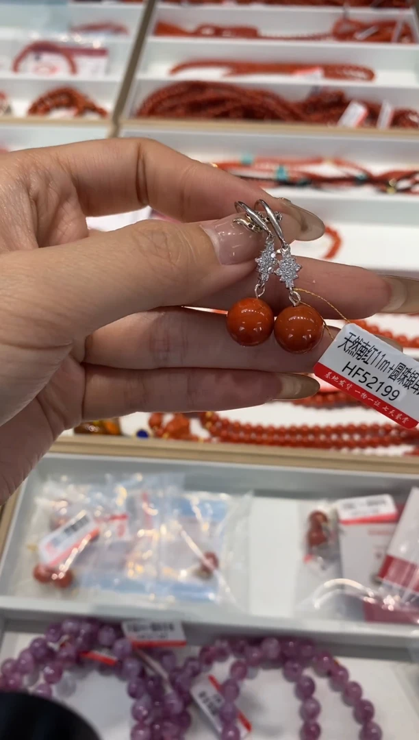 【闪购商品】南红玛瑙耳饰银S925镶嵌耳钩