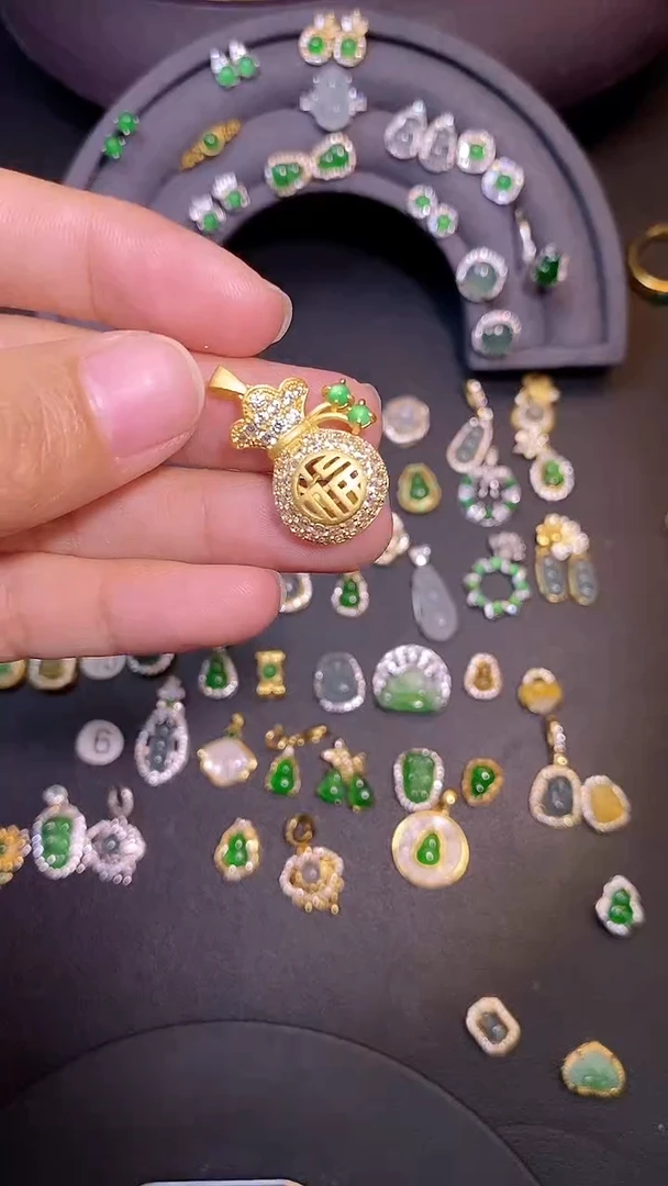 吊坠(不含链)银S925镶嵌翡翠1