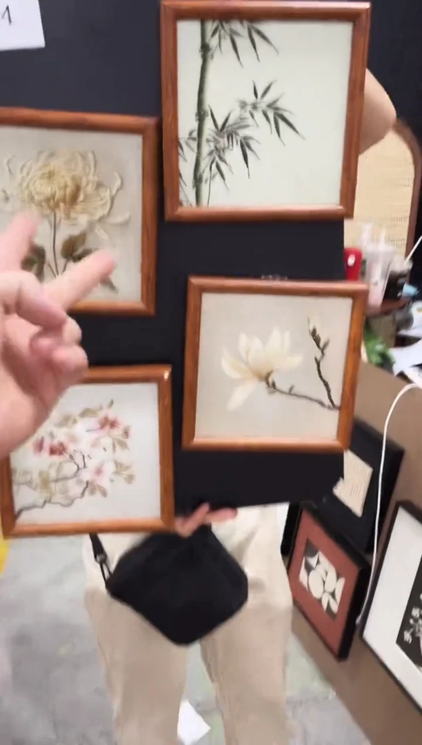 竖款梅兰竹菊  20*20  4副