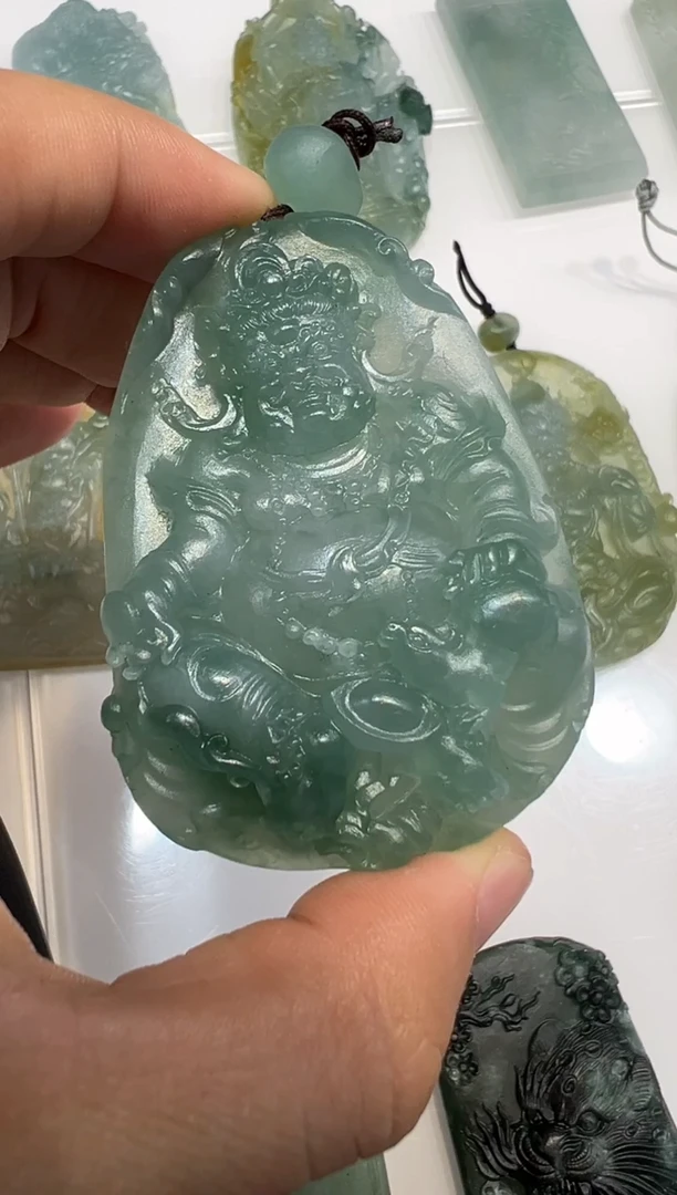 未镶嵌定制翡翠黄财神