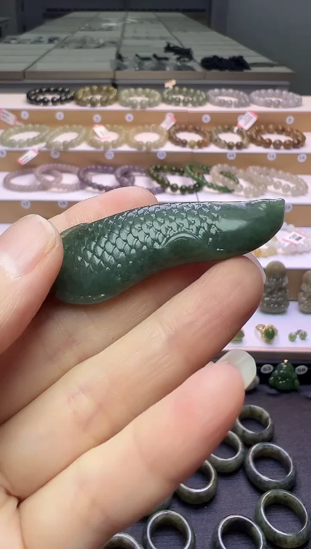 颈饰未镶嵌和田玉102号链接