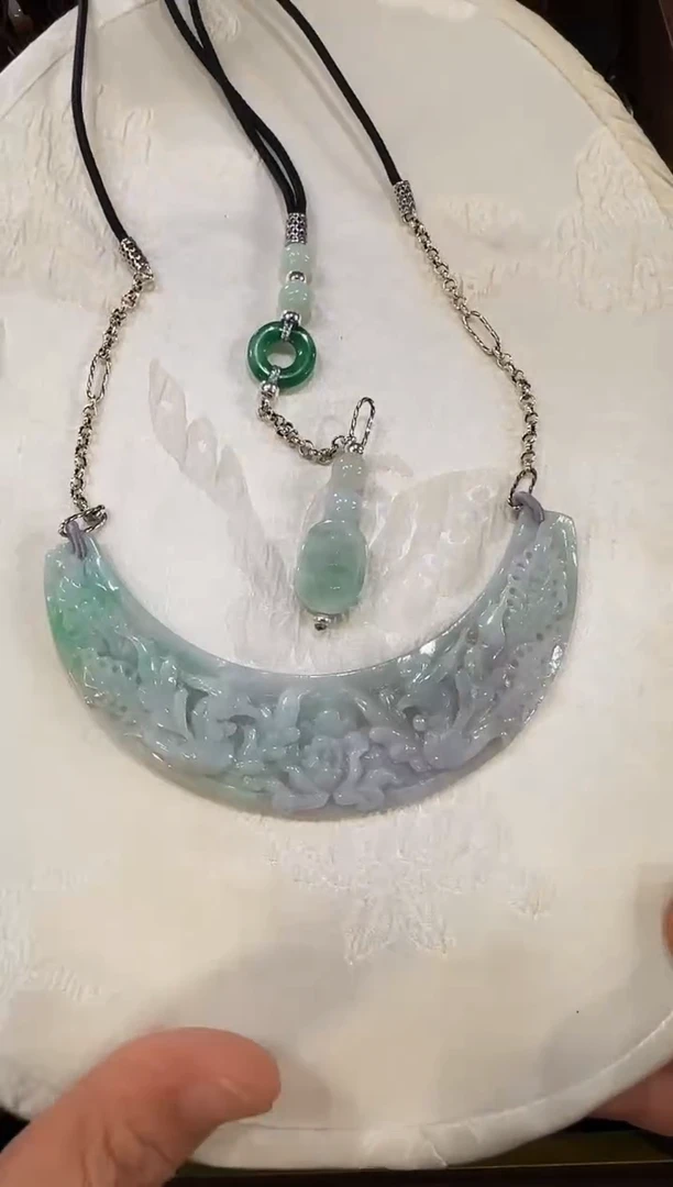 颈饰未镶嵌翡翠国风