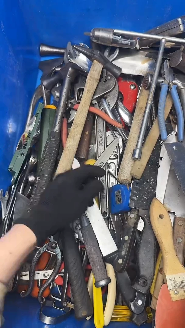 用****9五金工具钳子剪子等38