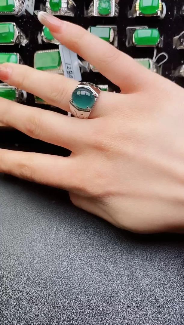 翡翠戒指银S925镶嵌8000