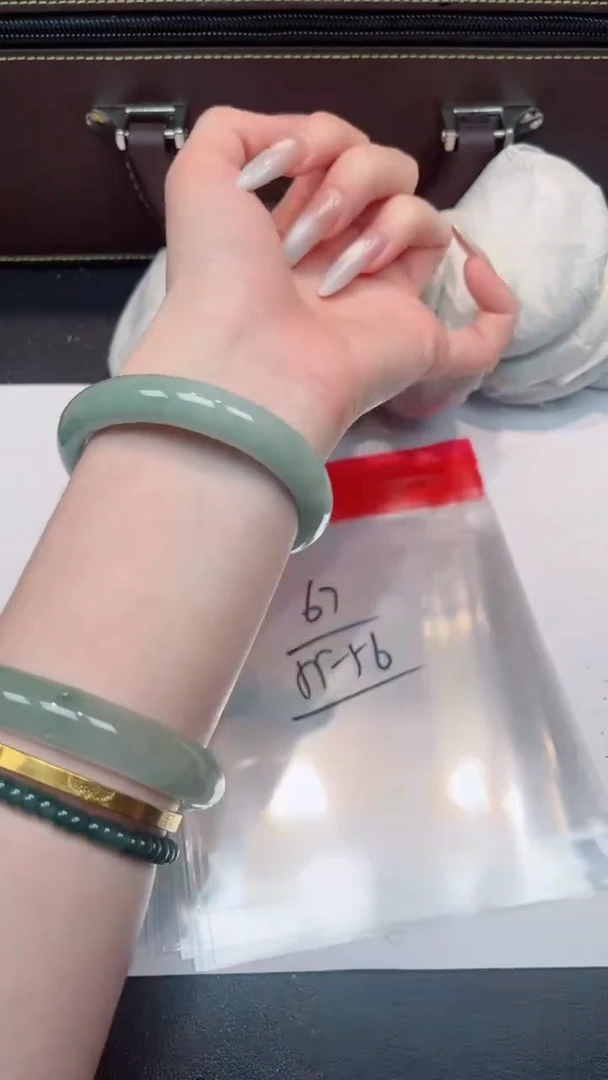 未镶嵌手镯翡翠翡翠手镯断码清默认有瑕NO退换介意勿拍67