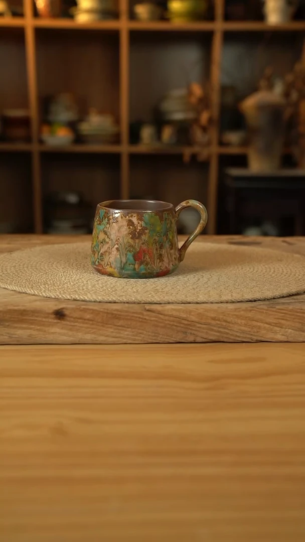 琉璃系列的把手杯1个