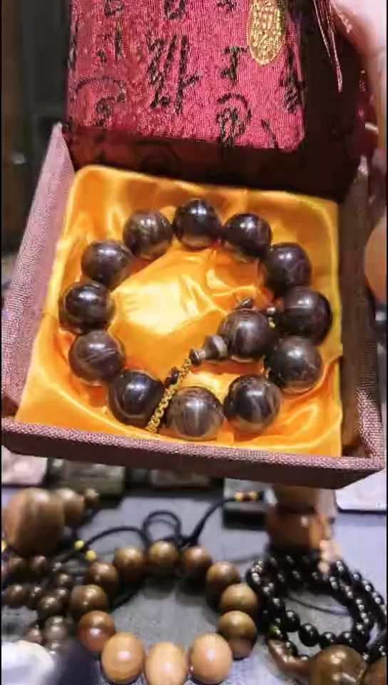 金丝楠2.0阴沉绿满花龙胆单圈