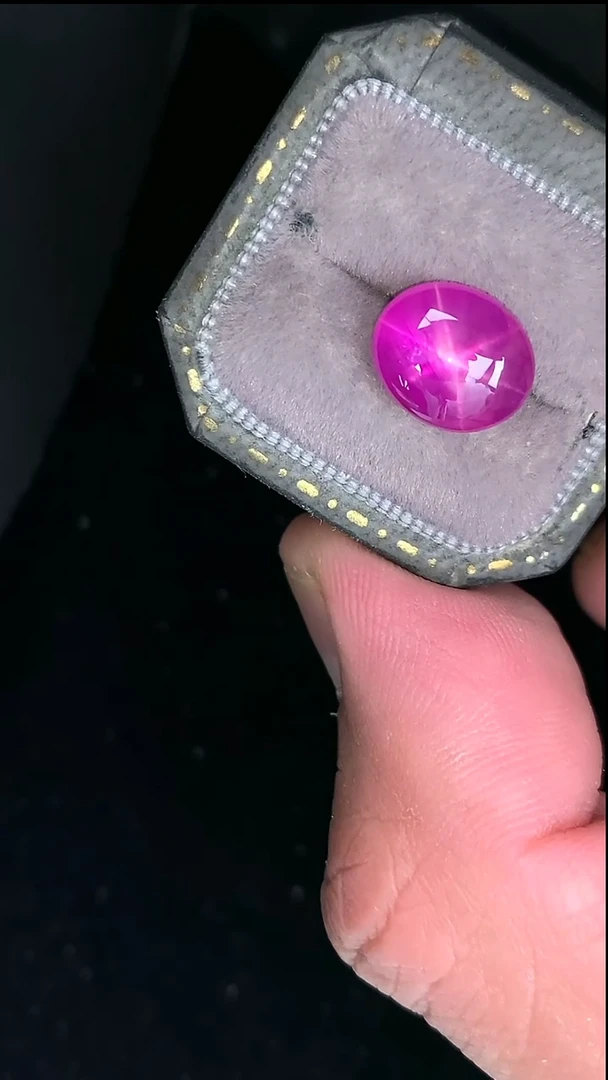 裸石红宝石5.44克拉