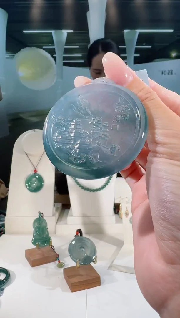 翡翠未镶嵌吊坠(不含链)山水牌