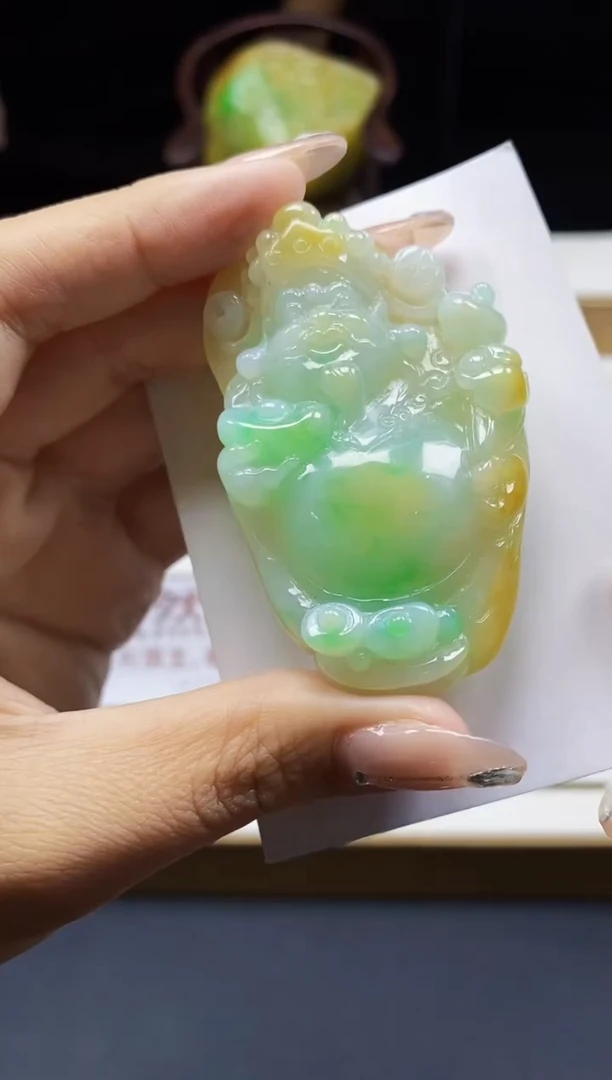 定制翡翠未镶嵌翡翠A货