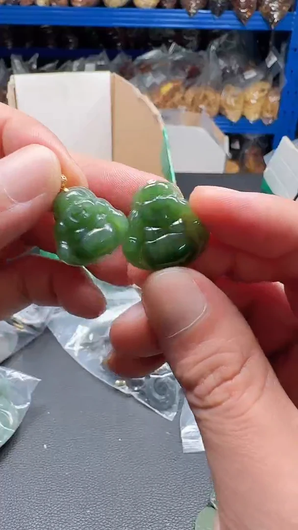 和田玉18K金镶嵌颈饰094