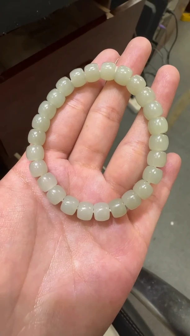 未镶嵌手串和田玉且末近况搞清白手串（产地直发）