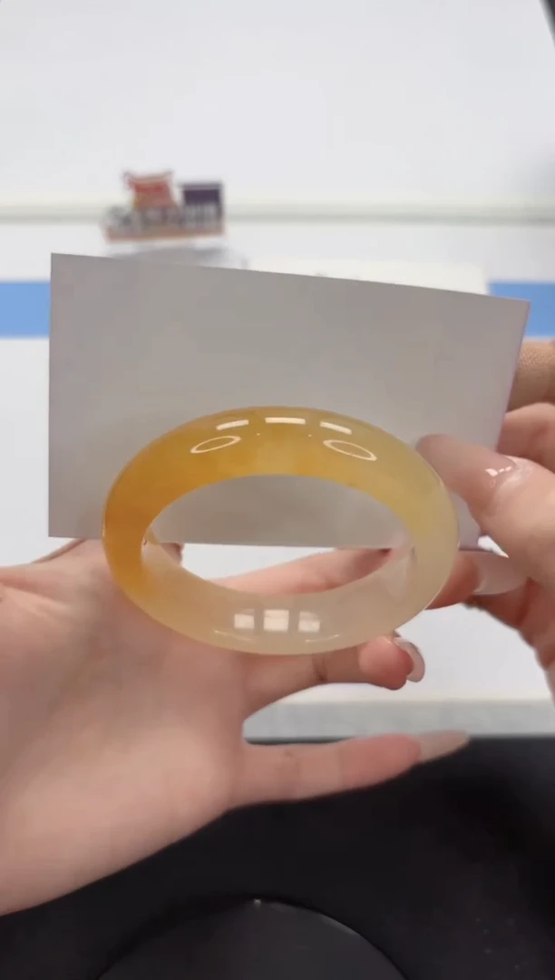 【闪购商品】石英质玉手镯未镶嵌A314-54.6