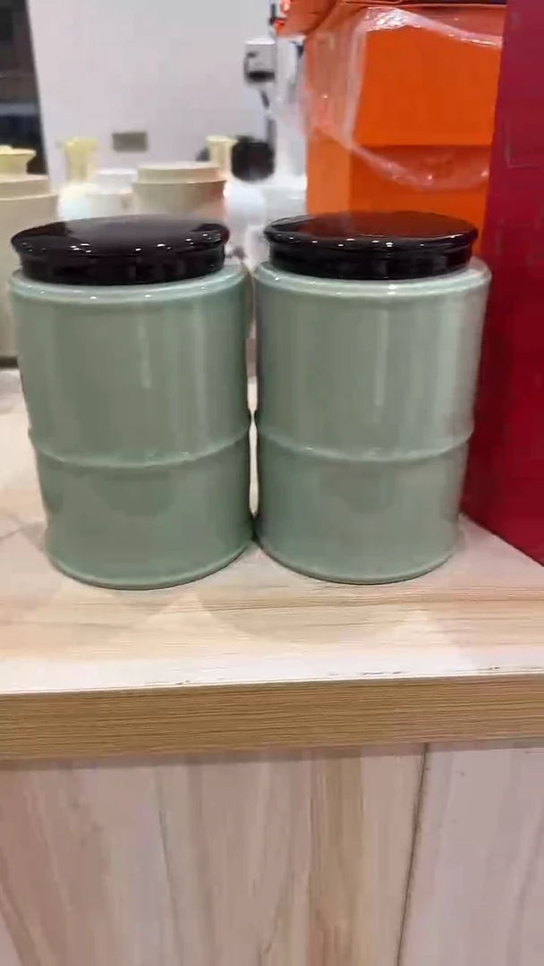 德化精品陶瓷罐2个