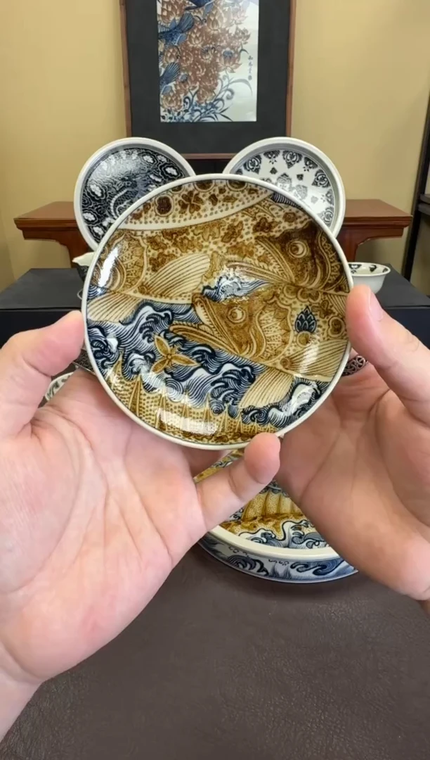 二号釉海浪鳜鱼纹杯垫